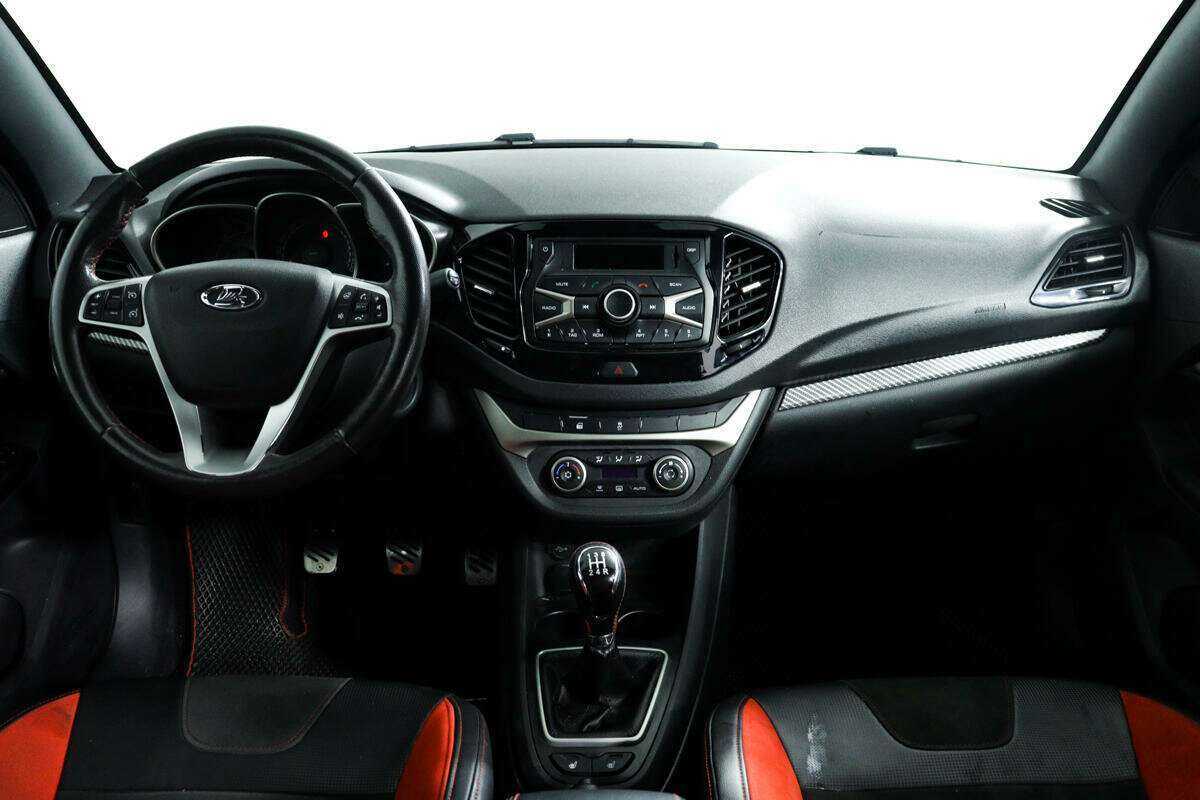 Lada (ВАЗ) Vesta с пробегом — 2022 год. Фото: #10