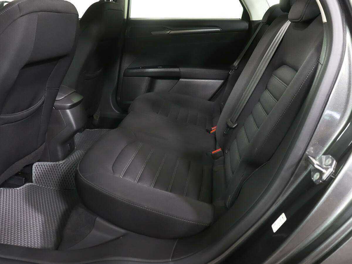 Ford Mondeo с пробегом — 2017 год. Фото: #8