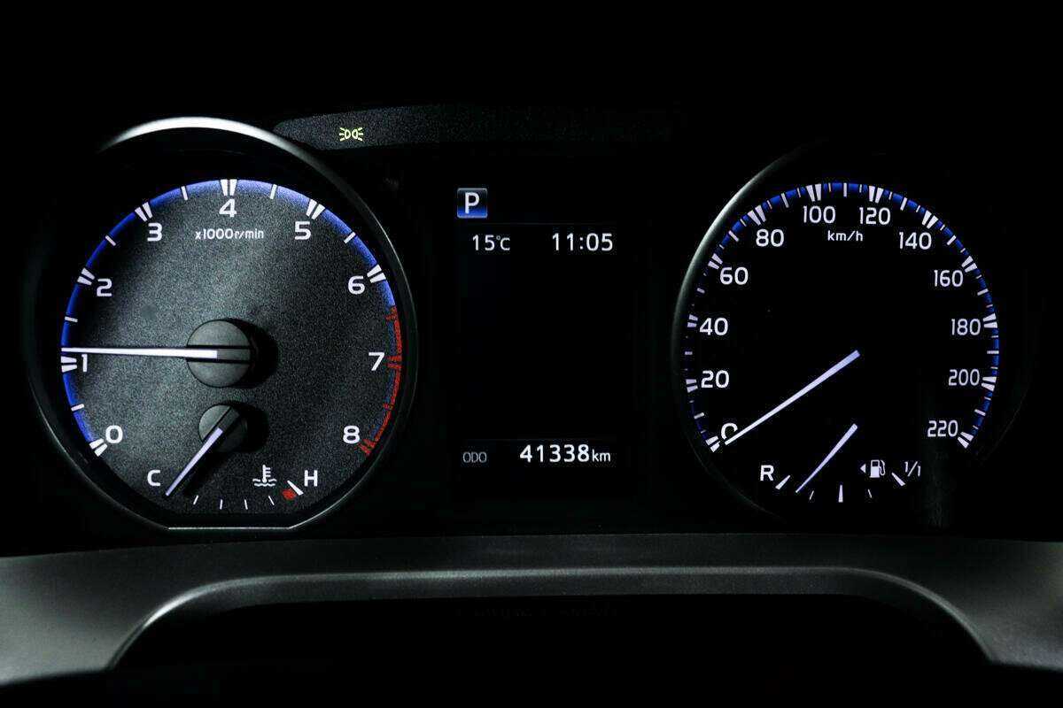 Toyota RAV4 с пробегом — 2019 год. Фото: #9