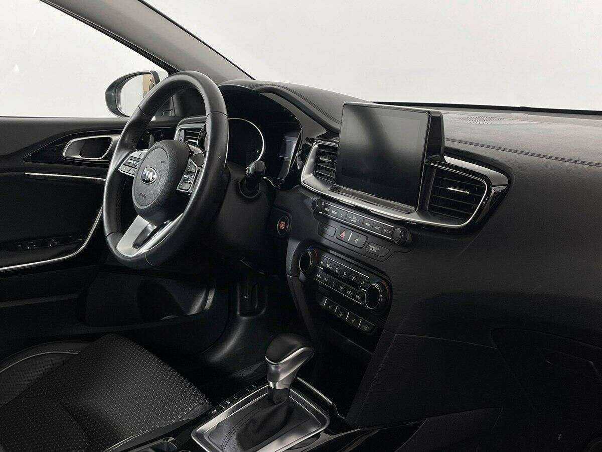 Kia Ceed с пробегом — 2018 год. Фото: #8