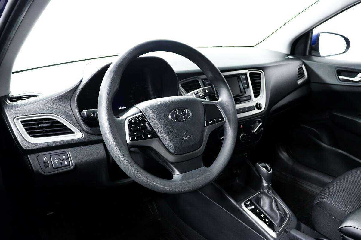 Hyundai Solaris с пробегом — 2021 год. Фото: #12