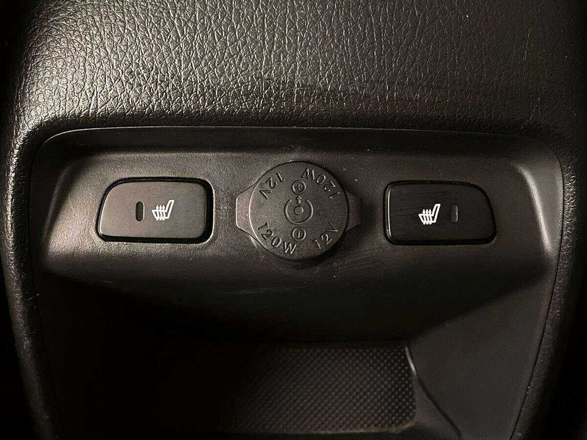 Kia Sorento с пробегом — 2015 год. Фото: #8