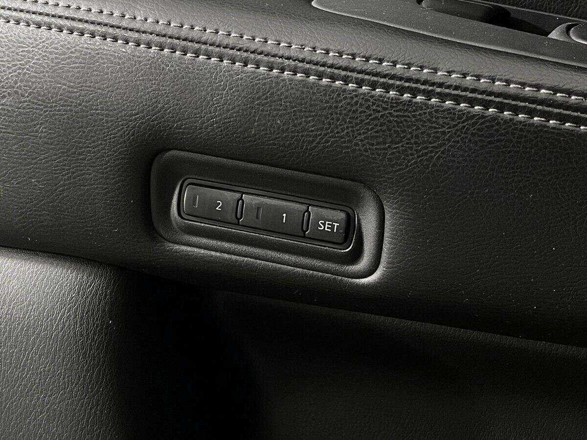 Nissan Pathfinder с пробегом — 2015 год. Фото: #11