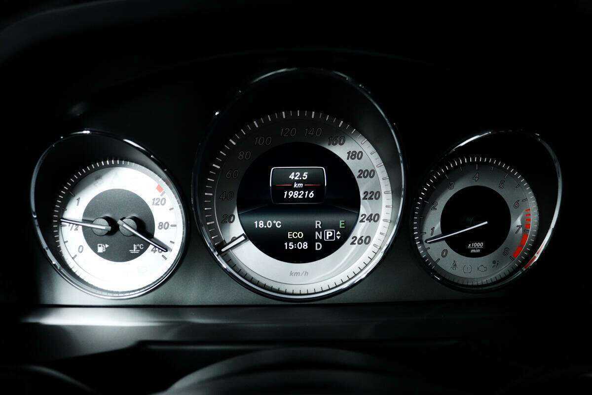 Mercedes-Benz GLK-Класс с пробегом — 2014 год. Фото: #9