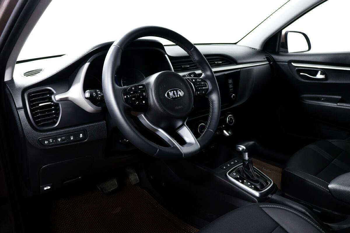 Kia Rio с пробегом — 2020 год. Фото: #12
