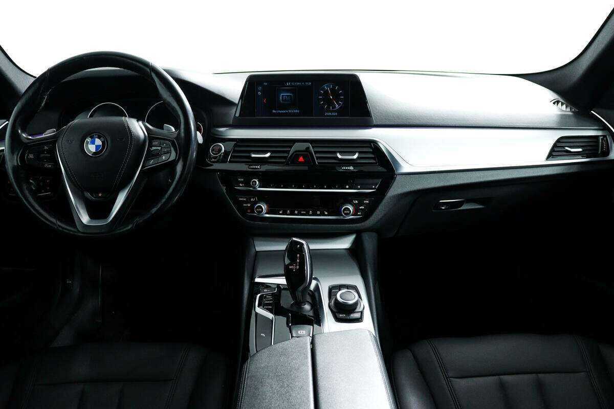 BMW 5 серии с пробегом — 2019 год. Фото: #10