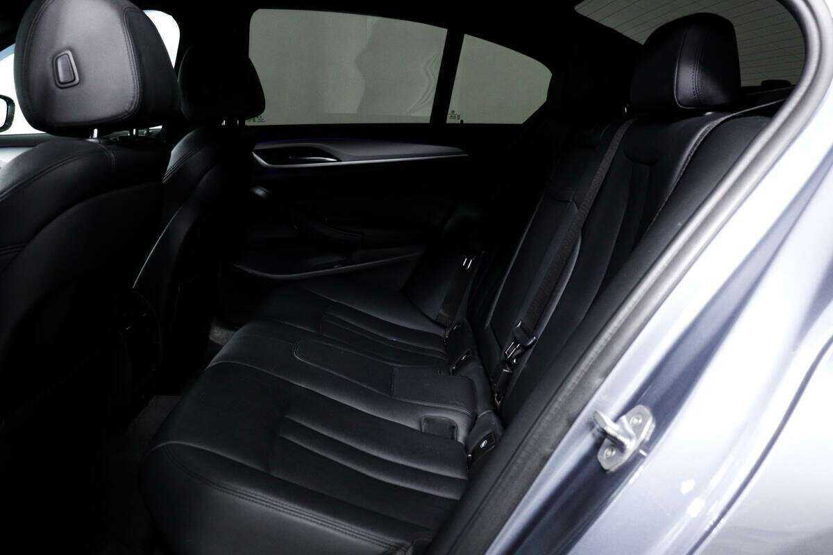 BMW 5 серии с пробегом — 2019 год. Фото: #11