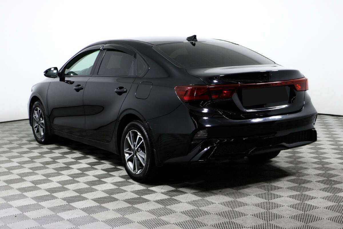 Kia Cerato с пробегом — 2021 год. Фото: #6