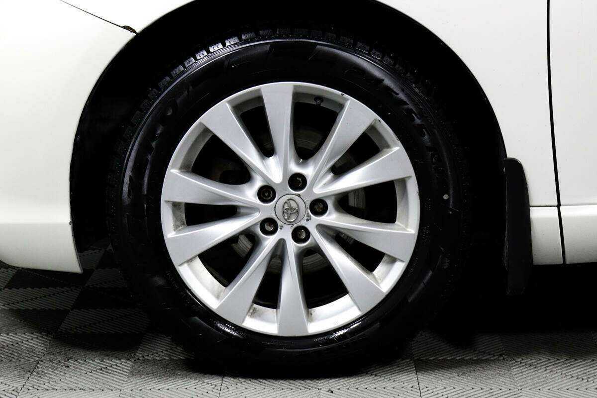 Toyota Venza с пробегом — 2013 год. Фото: #13