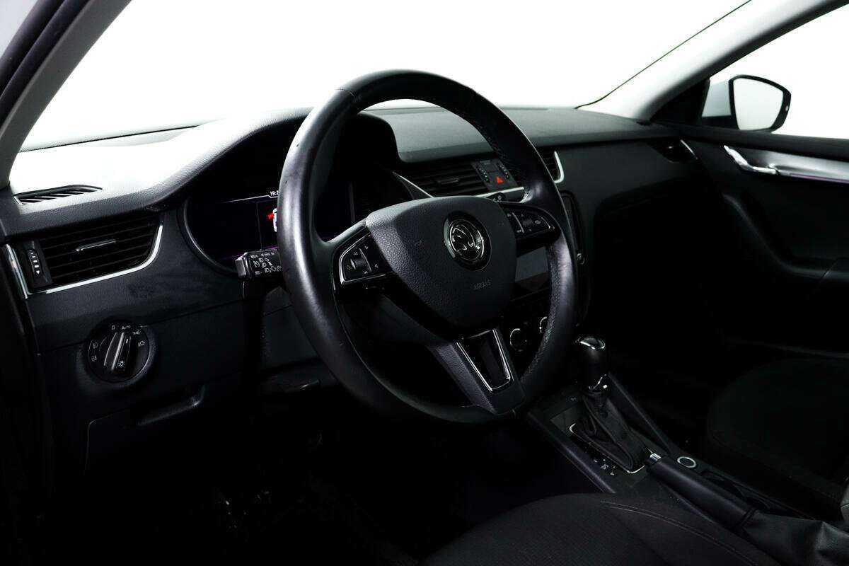 Skoda Octavia с пробегом — 2018 год. Фото: #12