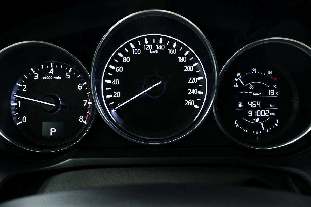 Mazda 6 с пробегом — 2017 год. Фото: #9