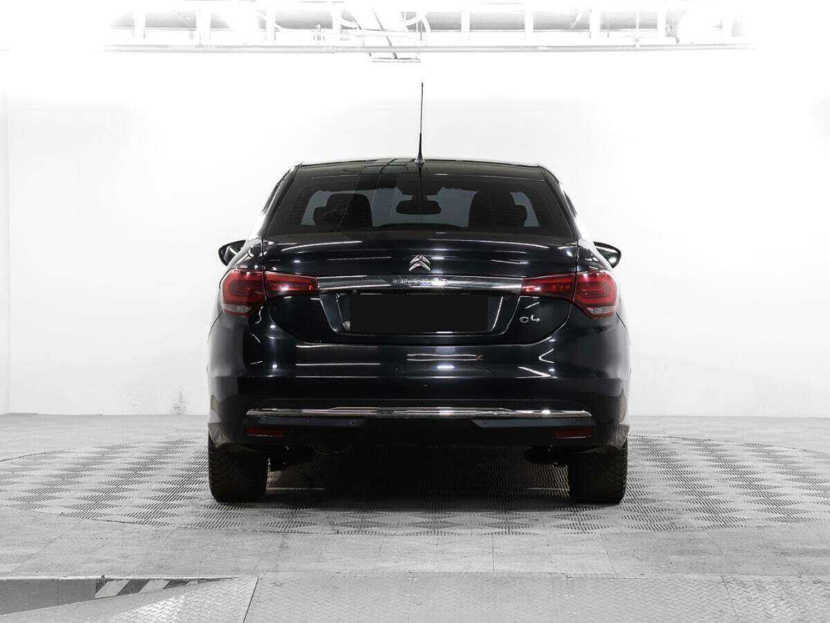 Citroen C4 с пробегом — 2018 год. Фото: #4