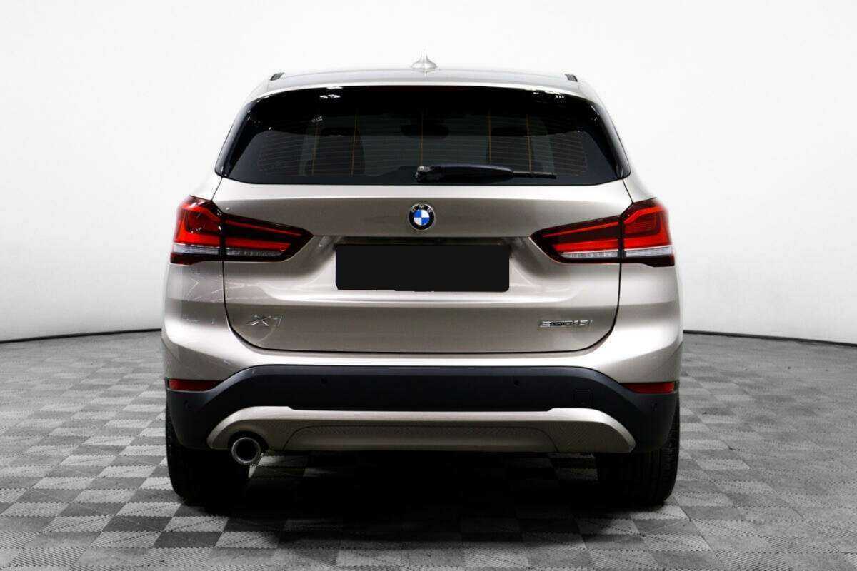 BMW X1 с пробегом — 2020 год. Фото: #5