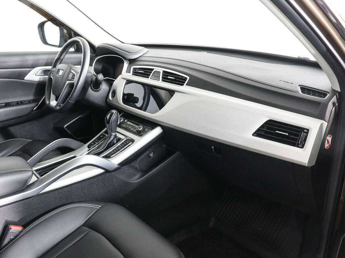 Geely Atlas с пробегом — 2020 год. Фото: #9