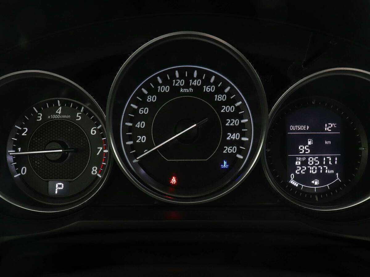 Mazda 6 с пробегом — 2012 год. Фото: #6