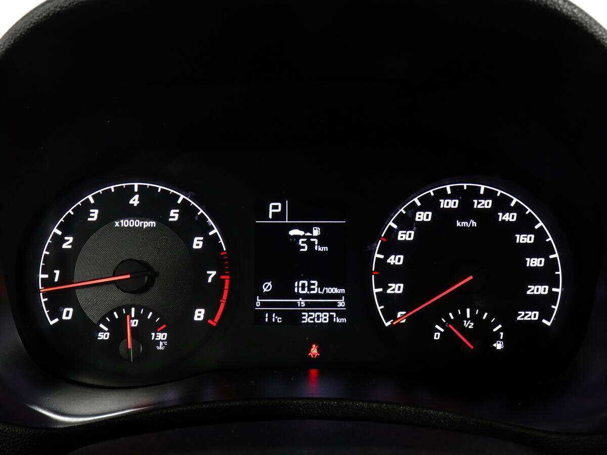 Hyundai Solaris с пробегом — 2022 год. Фото: #10