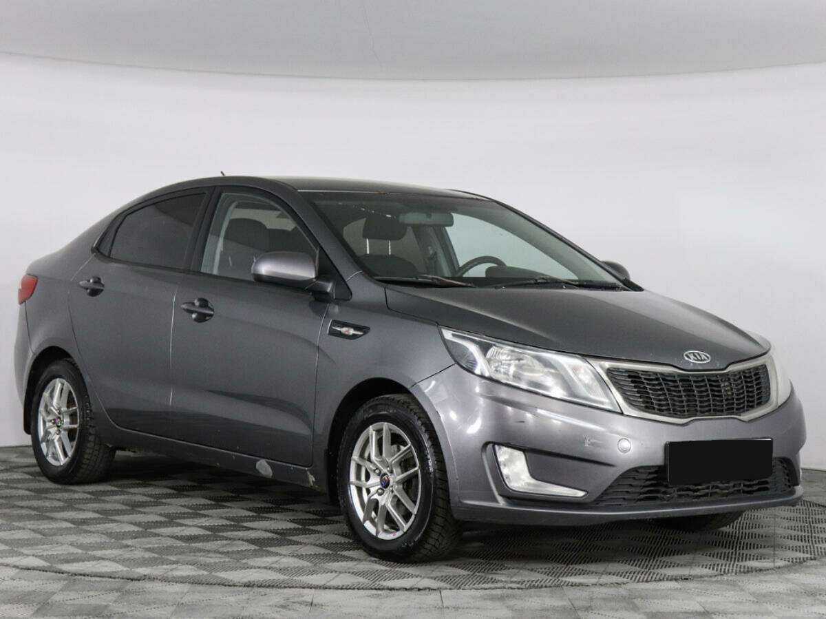 Kia Rio с пробегом — 2012 год. Фото: #1