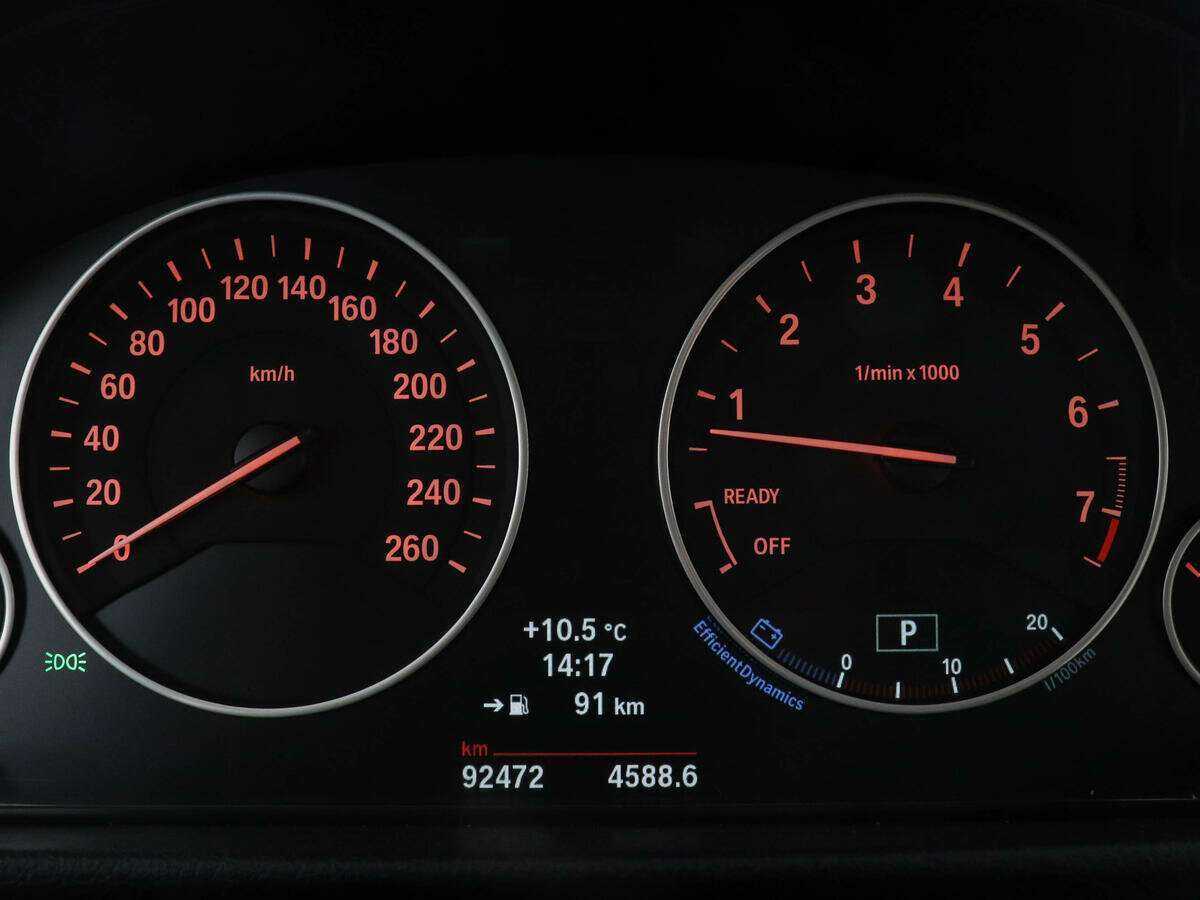 BMW 3 серии с пробегом — 2012 год. Фото: #7