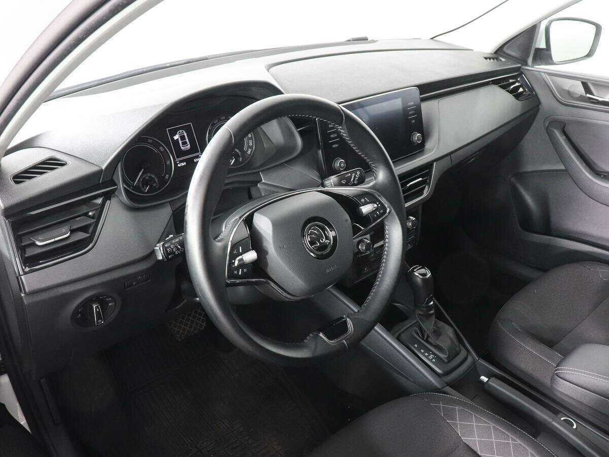 Skoda Rapid с пробегом — 2022 год. Фото: #7