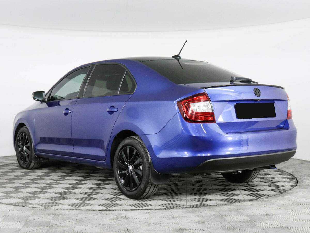 Skoda Rapid с пробегом — 2018 год. Фото: #6