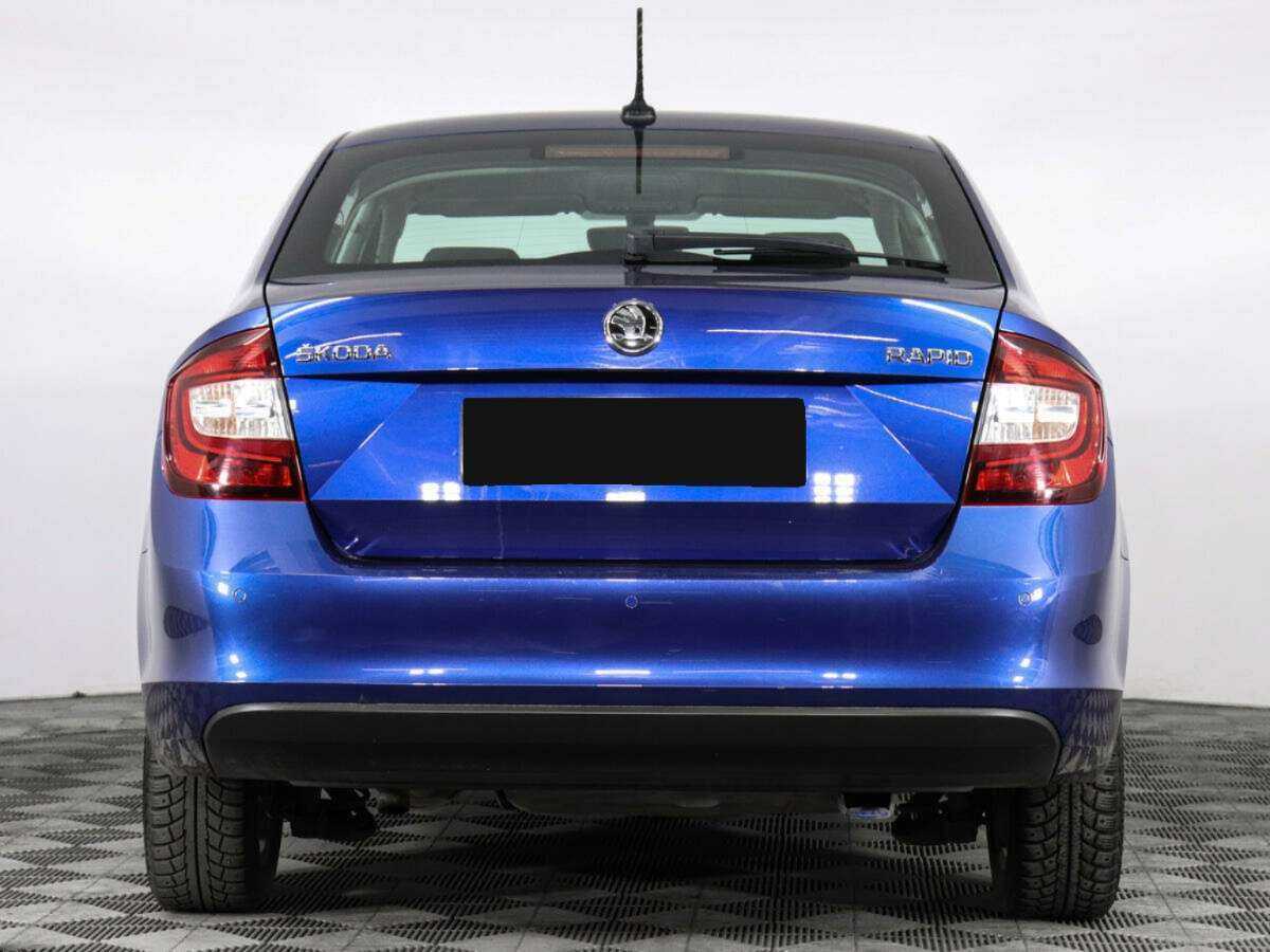 Skoda Rapid с пробегом — 2018 год. Фото: #5