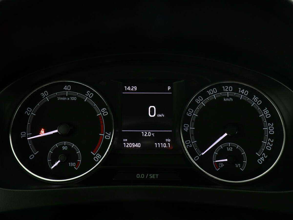 Skoda Rapid с пробегом — 2018 год. Фото: #10