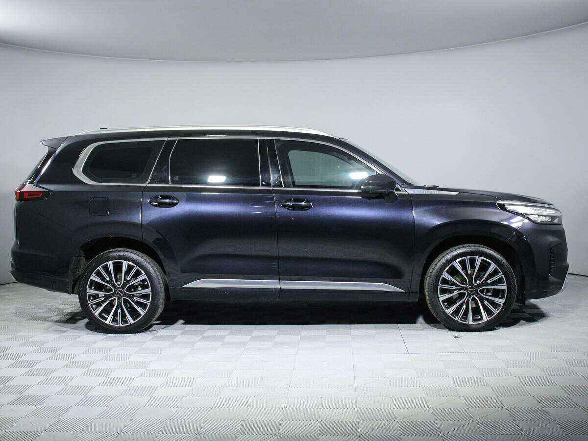 EXEED VX с пробегом — 2022 год. Фото: #3