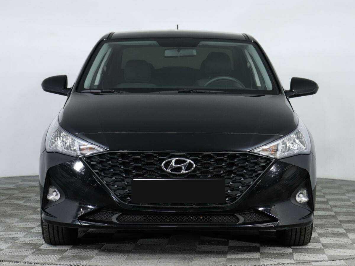 Hyundai Solaris с пробегом — 2021 год. Фото: #1