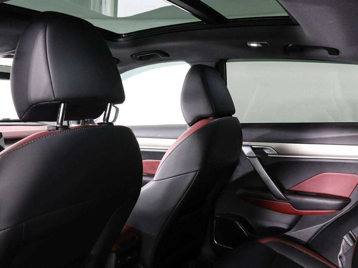 Geely Coolray с пробегом — 2021 год. Фото: #10