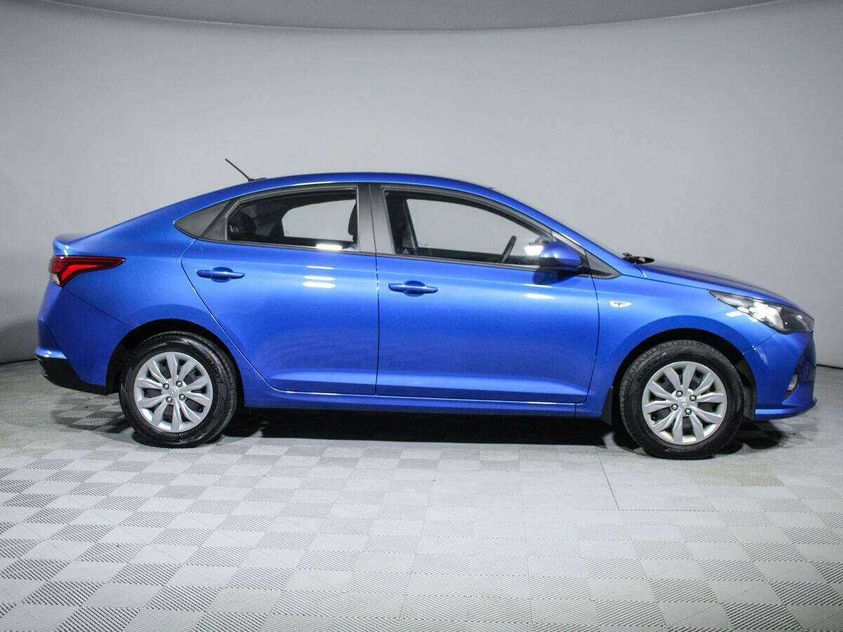 Hyundai Solaris с пробегом — 2020 год. Фото: #3