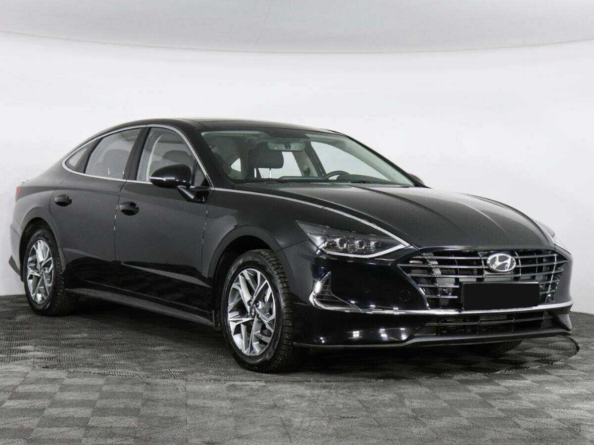 Hyundai Sonata с пробегом — 2023 год. Фото: #2