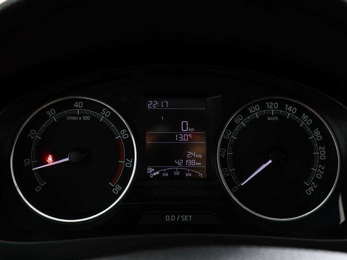 Skoda Rapid с пробегом — 2019 год. Фото: #9