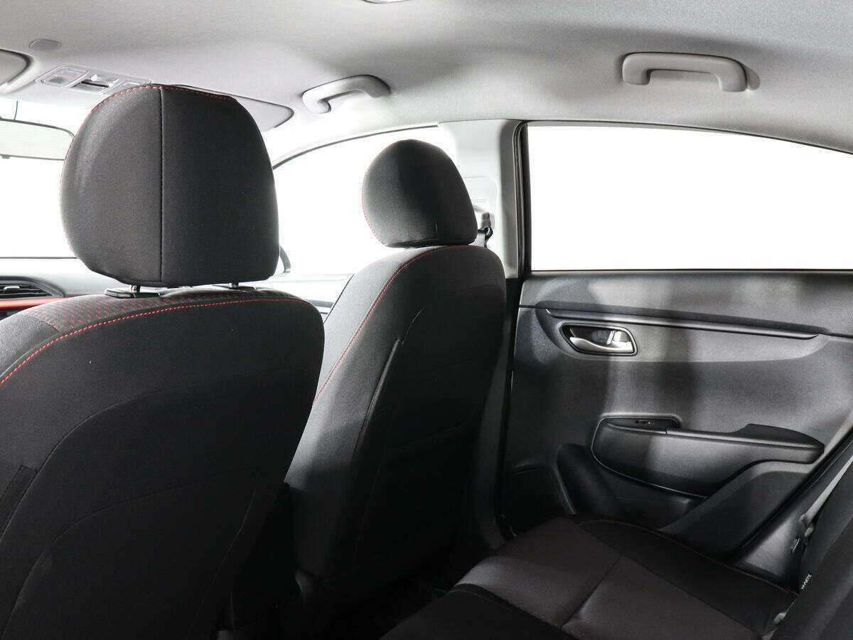 Kia Rio с пробегом — 2020 год. Фото: #11