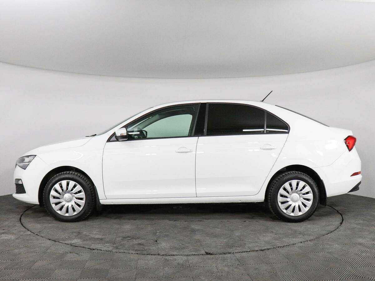 Skoda Rapid с пробегом — 2020 год. Фото: #6