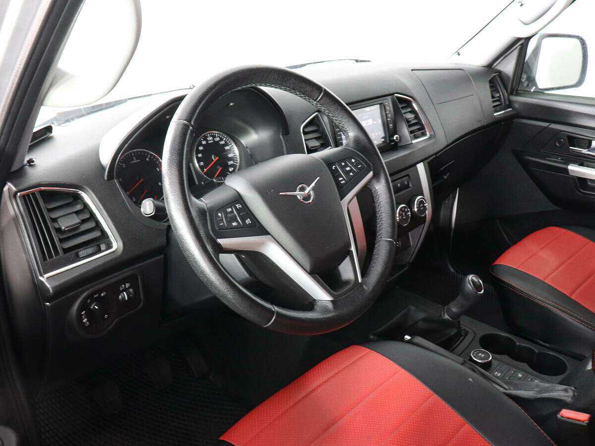 УАЗ Patriot с пробегом — 2018 год. Фото: #7