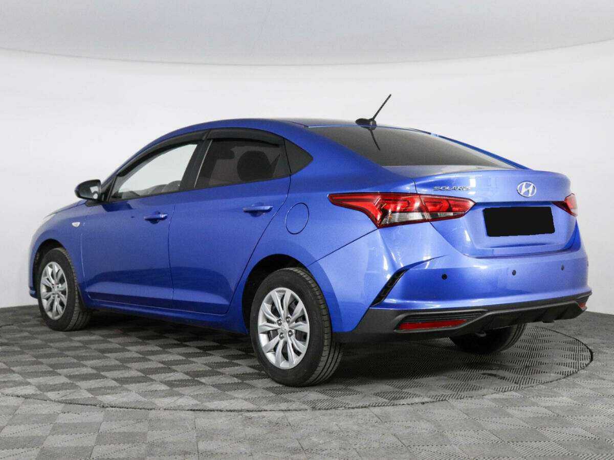 Hyundai Solaris с пробегом — 2021 год. Фото: #6