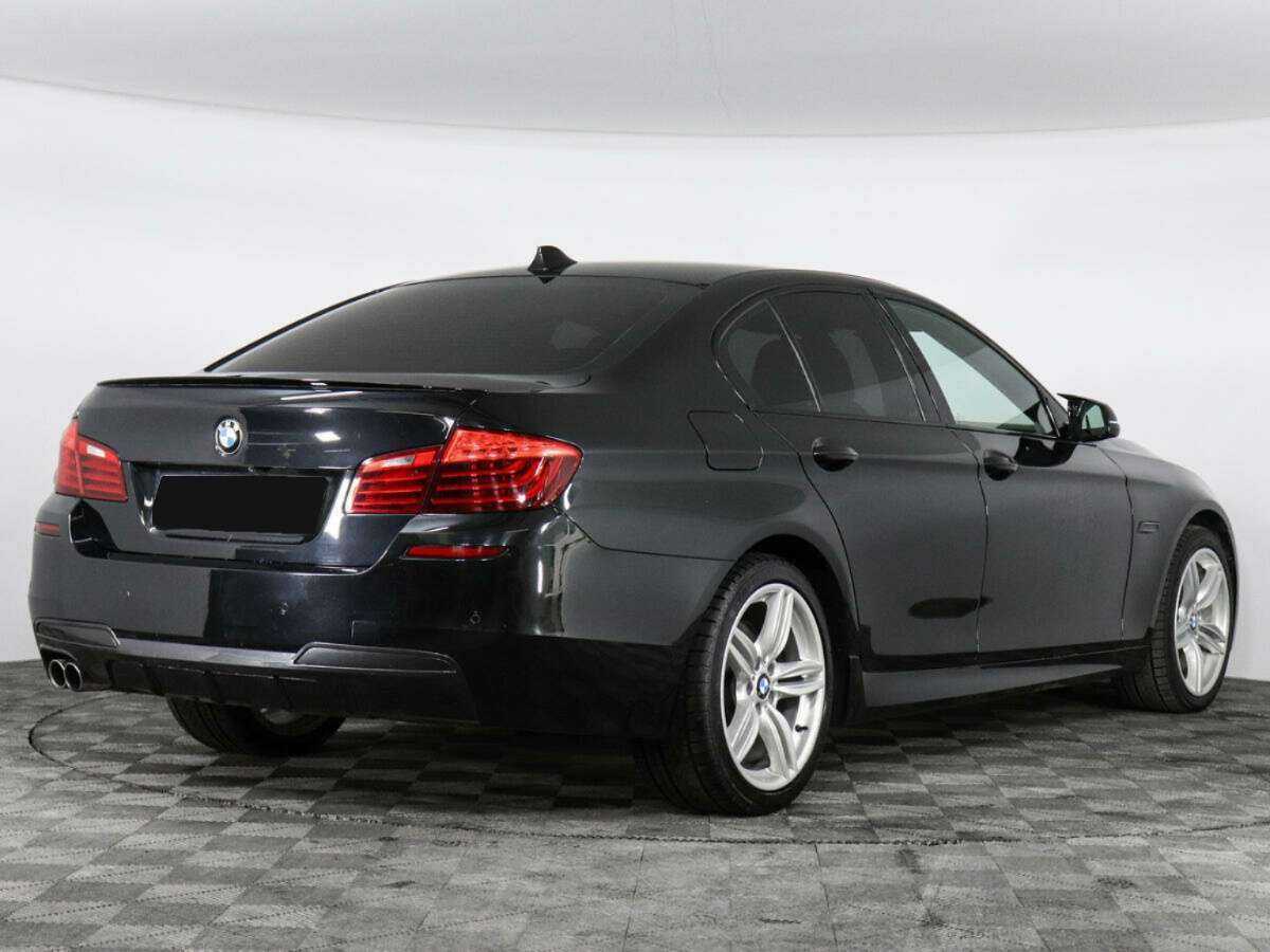 BMW 5 серии с пробегом — 2015 год. Фото: #1