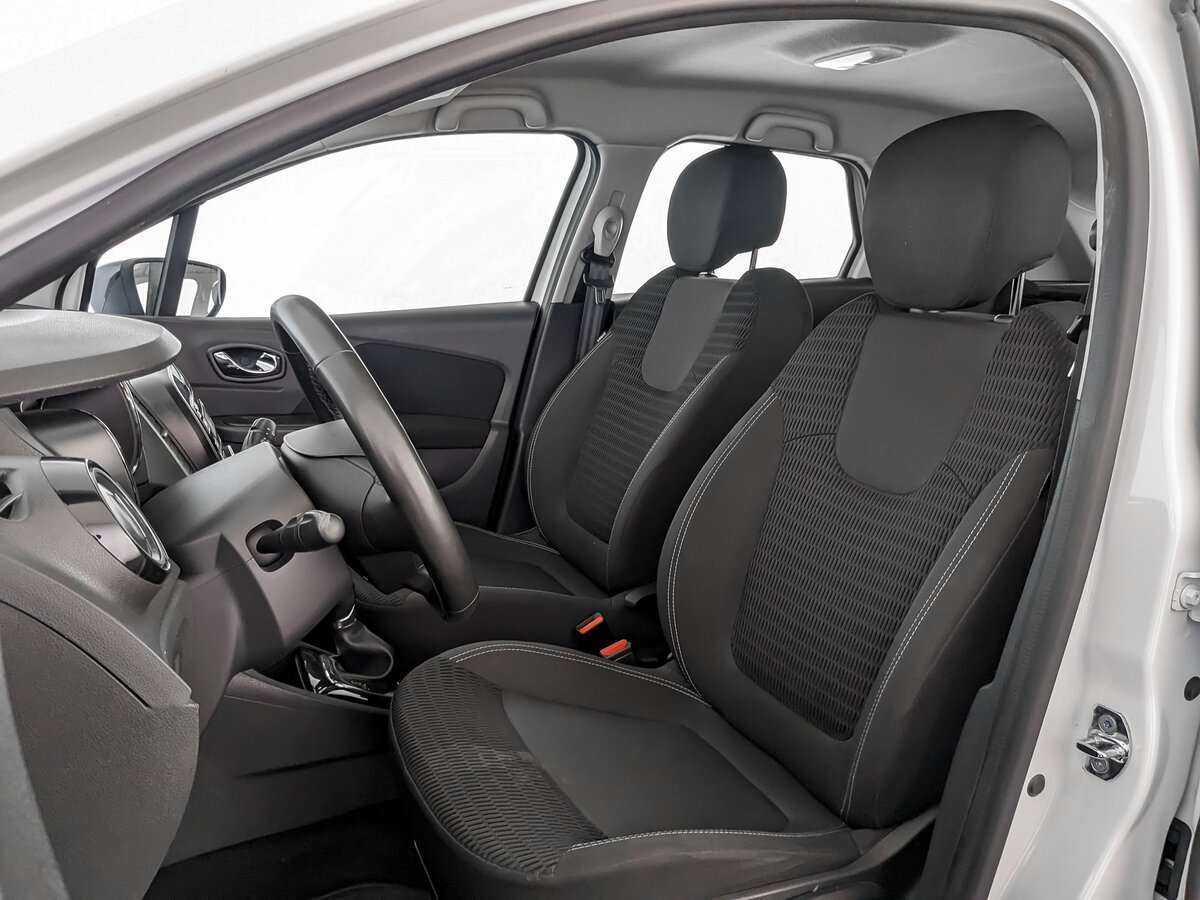 Renault Kaptur с пробегом — 2019 год. Фото: #16