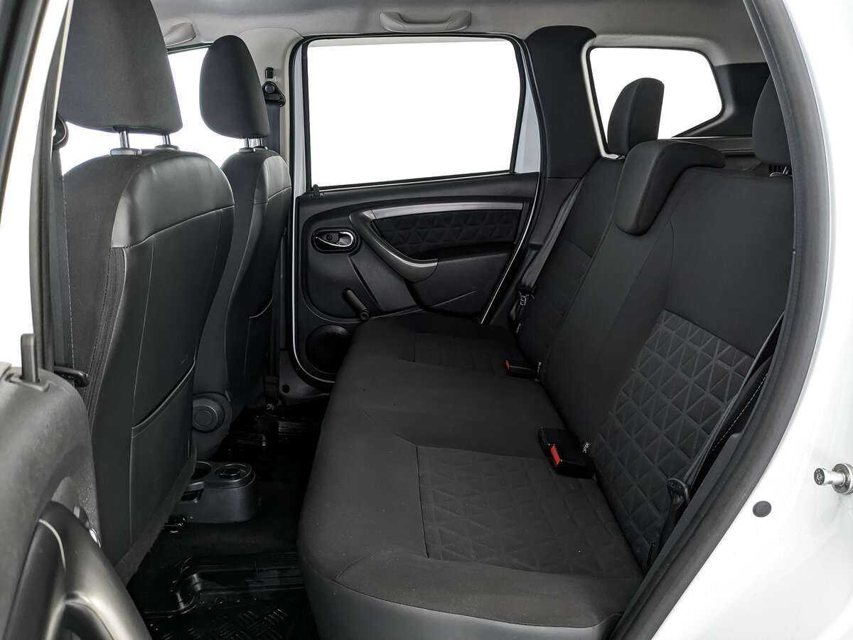 Renault Duster с пробегом — 2016 год. Фото: #12