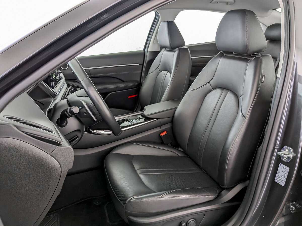 Hyundai Sonata с пробегом — 2021 год. Фото: #15