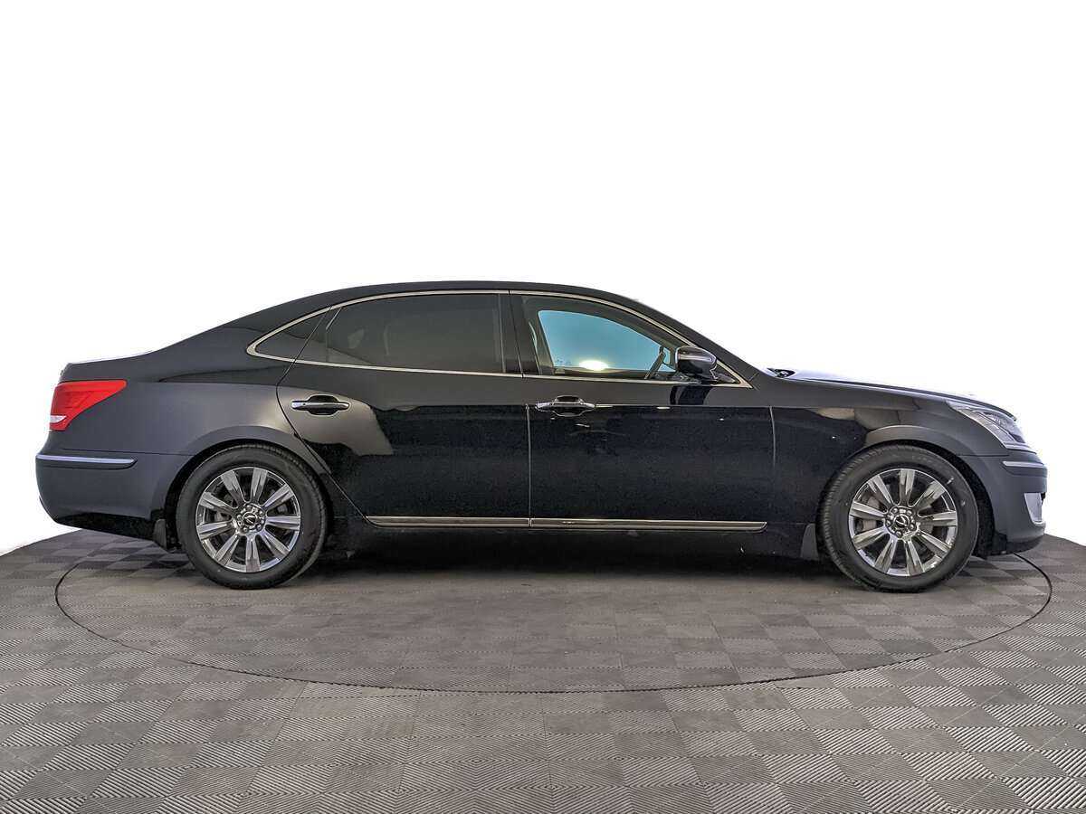 Hyundai Equus с пробегом — 2012 год. Фото: #3