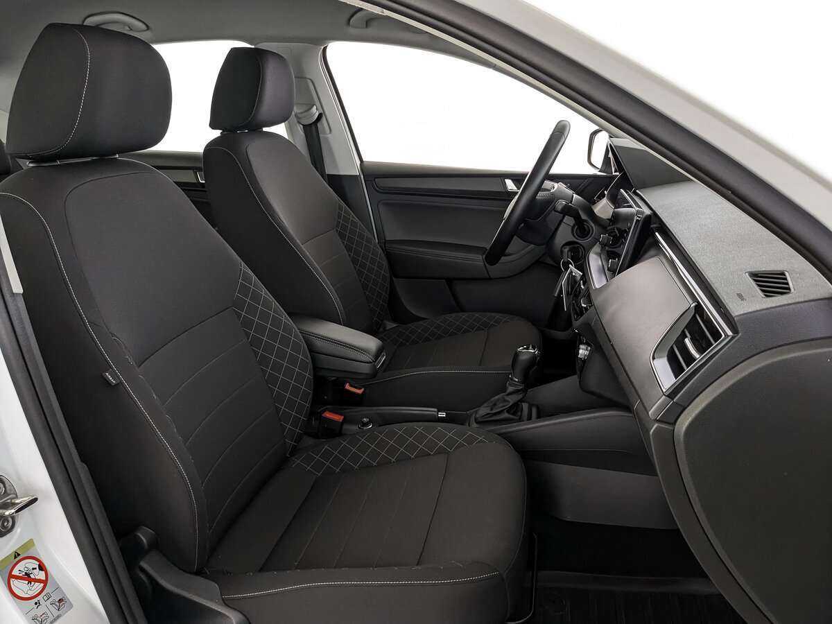 Skoda Rapid с пробегом — 2020 год. Фото: #20