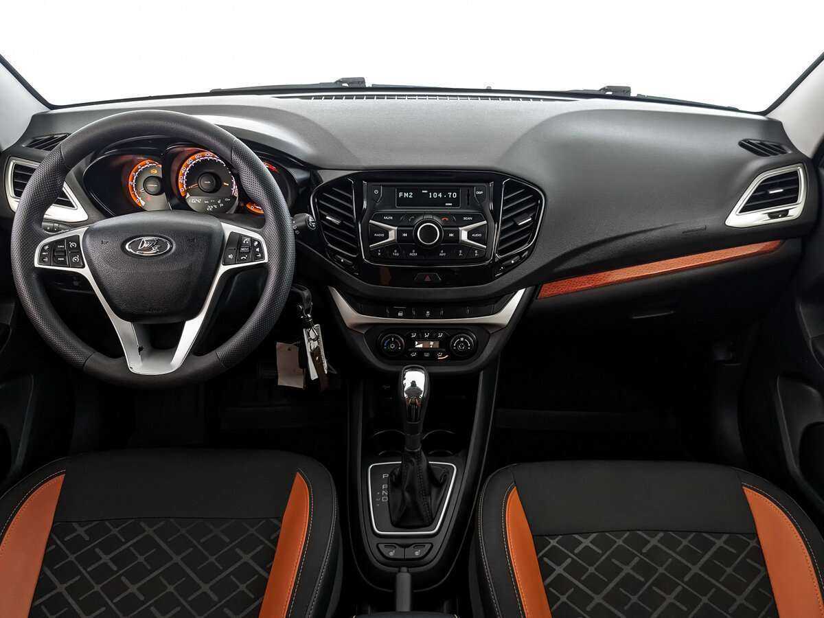 Lada (ВАЗ) Vesta с пробегом — 2021 год. Фото: #9