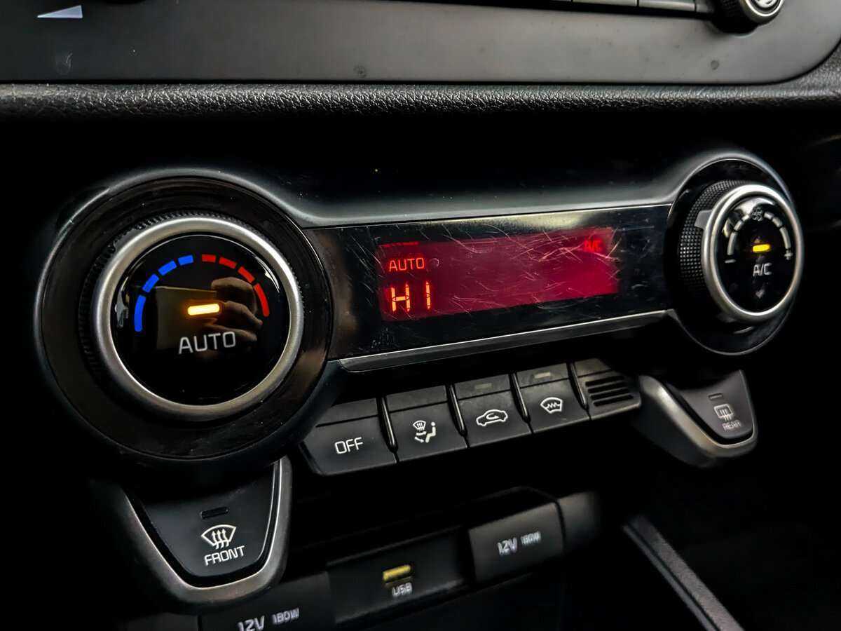 Kia Rio с пробегом — 2021 год. Фото: #20