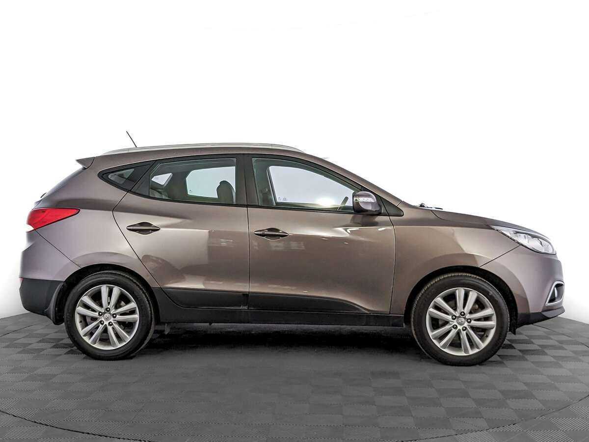 Hyundai ix35 с пробегом — 2012 год. Фото: #3