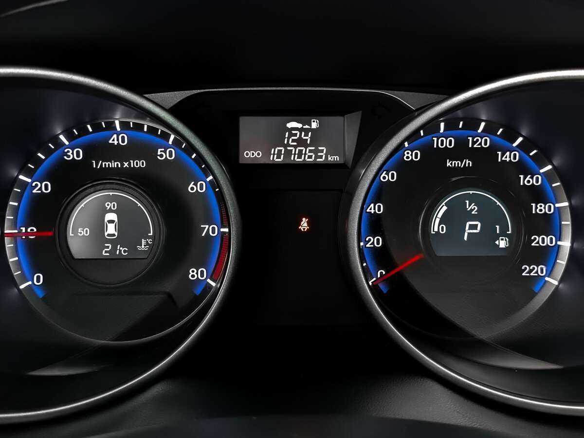 Hyundai ix35 с пробегом — 2015 год. Фото: #15