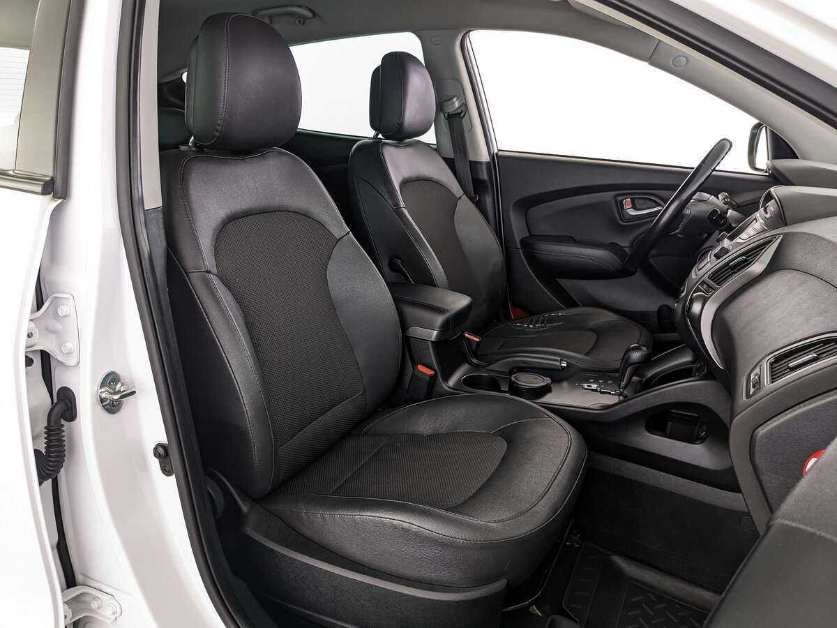 Hyundai ix35 с пробегом — 2015 год. Фото: #23