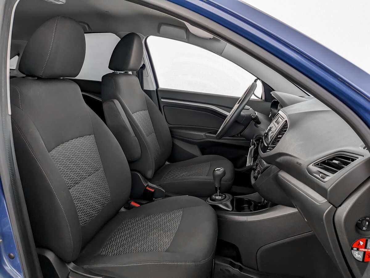 Lada (ВАЗ) Vesta с пробегом — 2017 год. Фото: #18