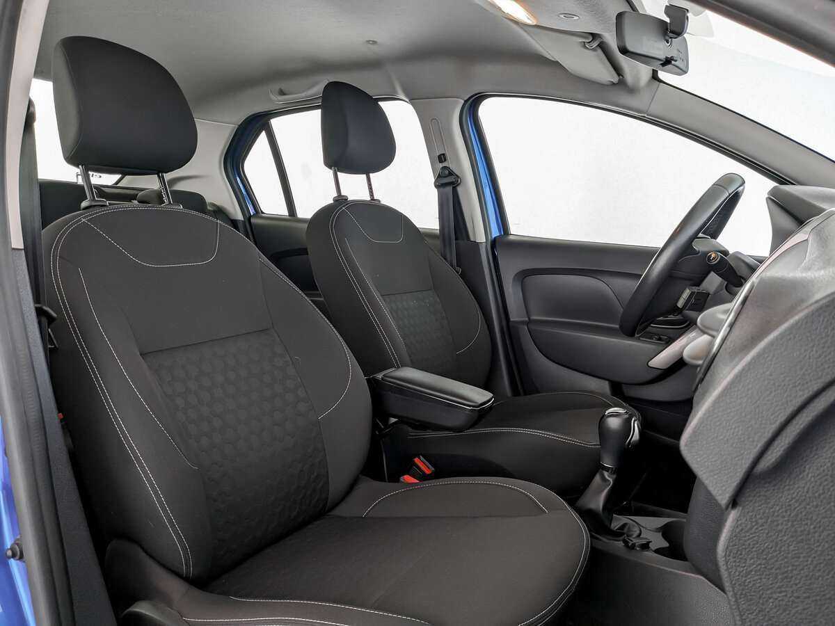 Renault Logan с пробегом — 2017 год. Фото: #18