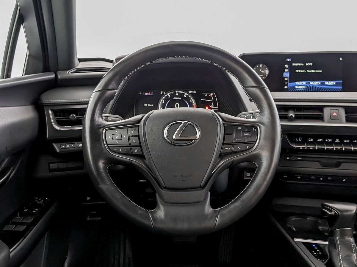 Lexus UX с пробегом — 2020 год. Фото: #16